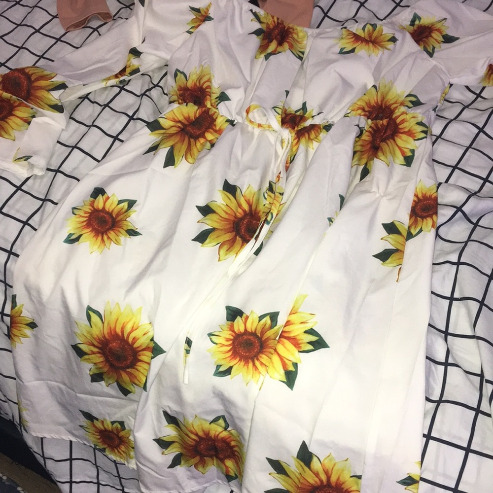 Sunflower long sleeve dress